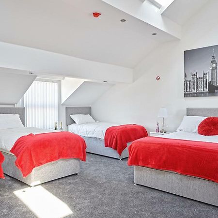 88 Anfield Road Bed & Breakfast Ливърпул Екстериор снимка