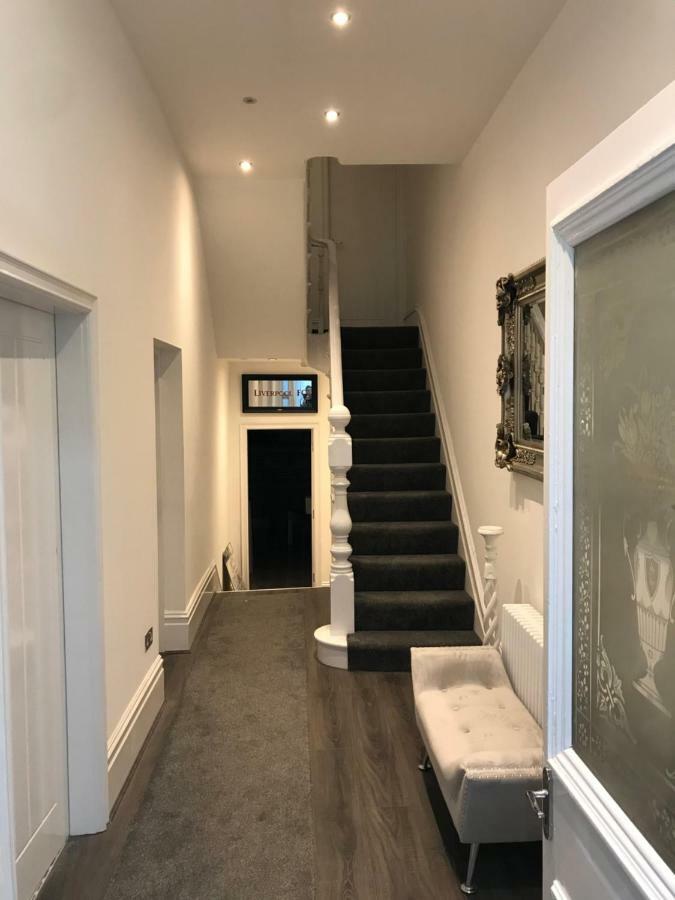 88 Anfield Road Bed & Breakfast Ливърпул Екстериор снимка